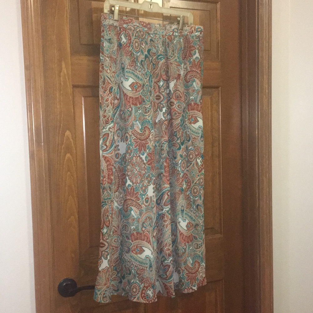 Maxi skirt